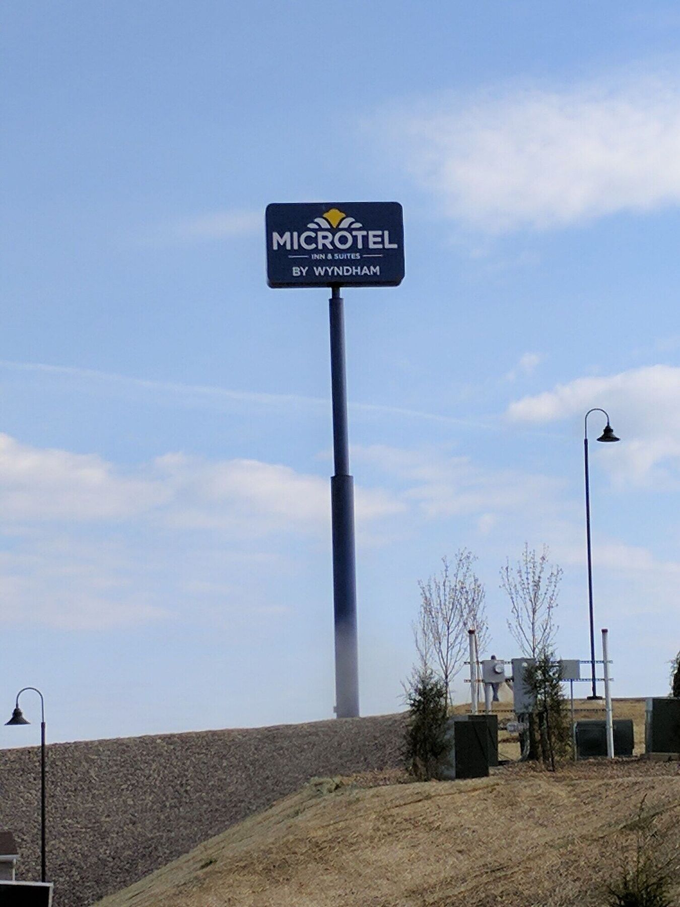 Microtel Inn & Suites By Wyndham Кларион Экстерьер фото